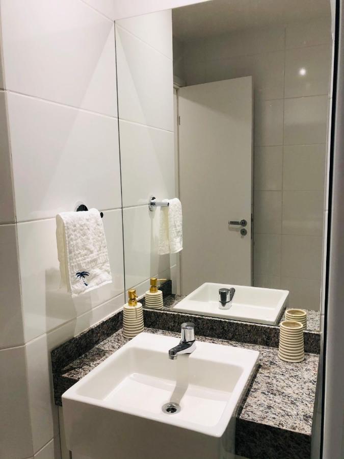 Apartamento Em Guarajuba, Bahia 1 Tudo Novinho E Finamente Decorado 萨尔瓦多 外观 照片